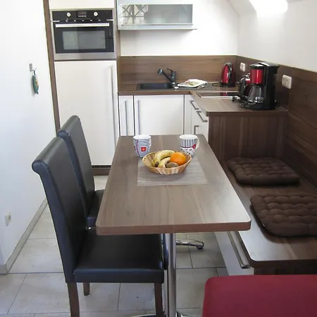 Kapitaen Parowwindjammer Fw 11 דירה זינקסט